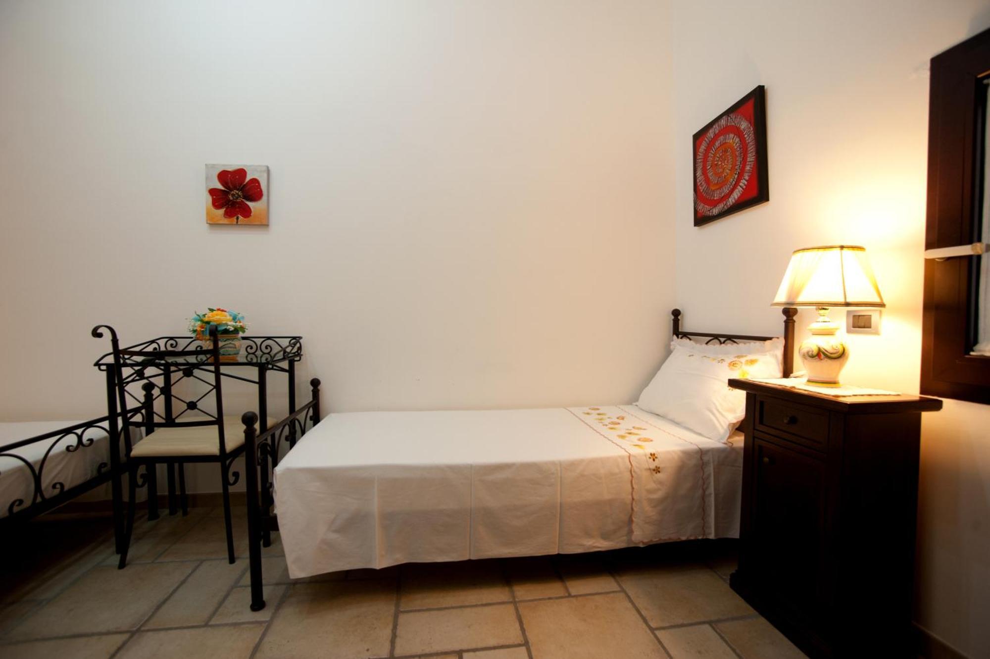 غالّيبولي B&B Anxa الغرفة الصورة